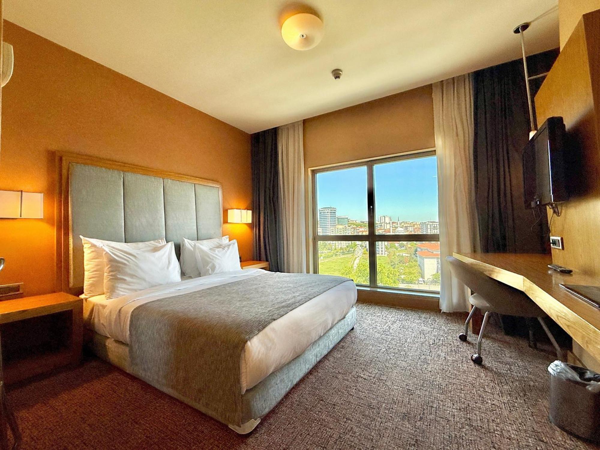 The Park Pendik Hotel