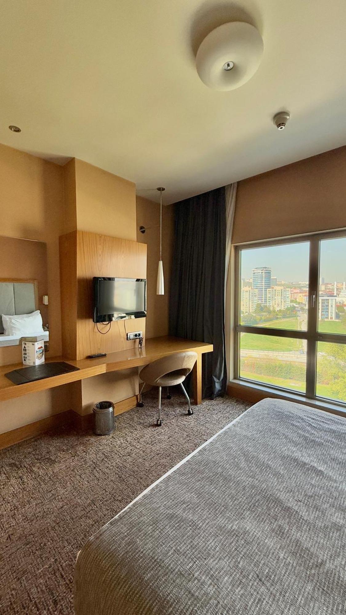 The Park Pendik Hotel 5*
