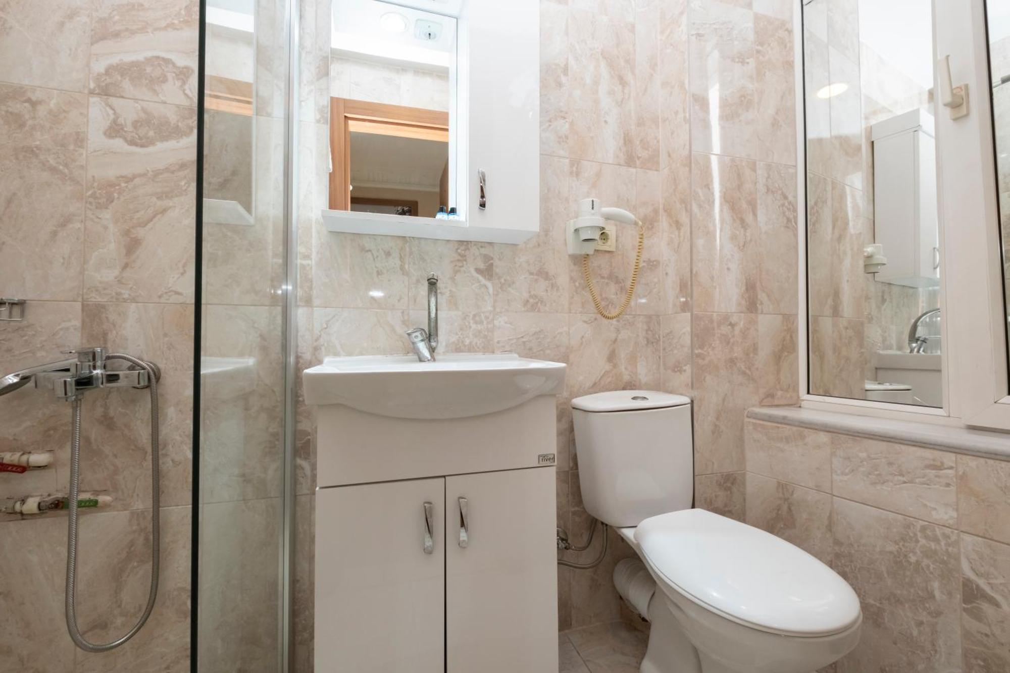 Sisli Mls Otel 2*