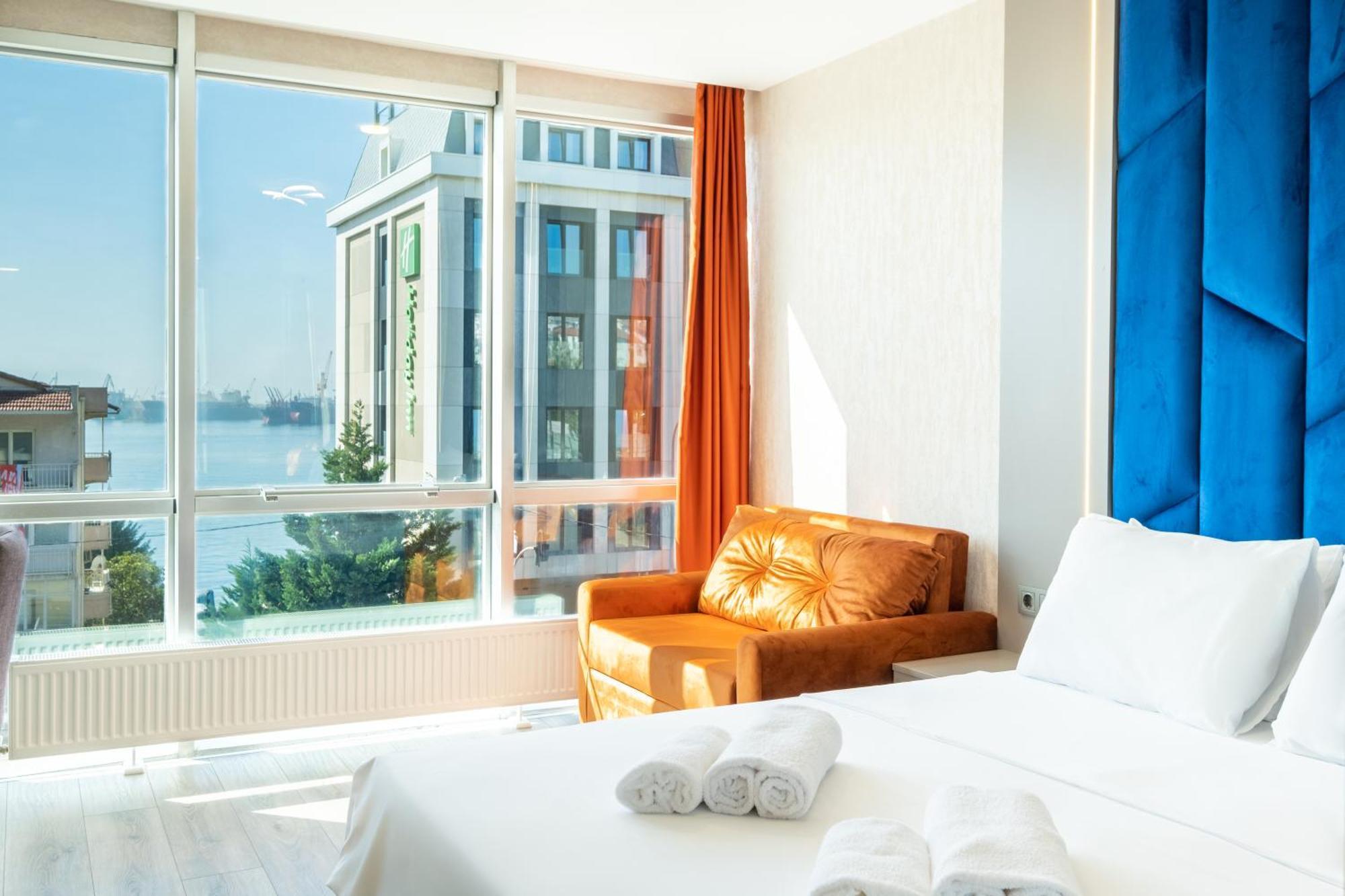 Hotel The Port Guezelyali *