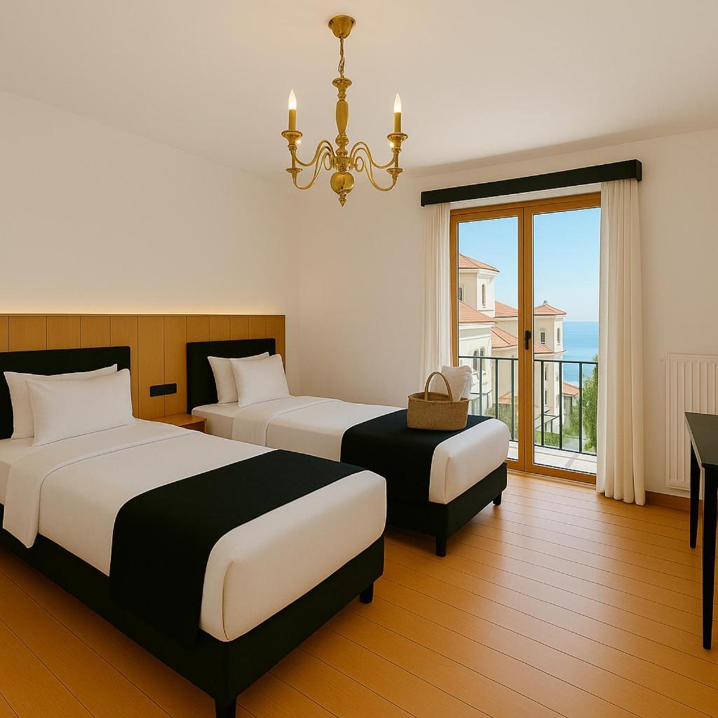 Taksim Istiklal Street Kamil - Historical Hotel