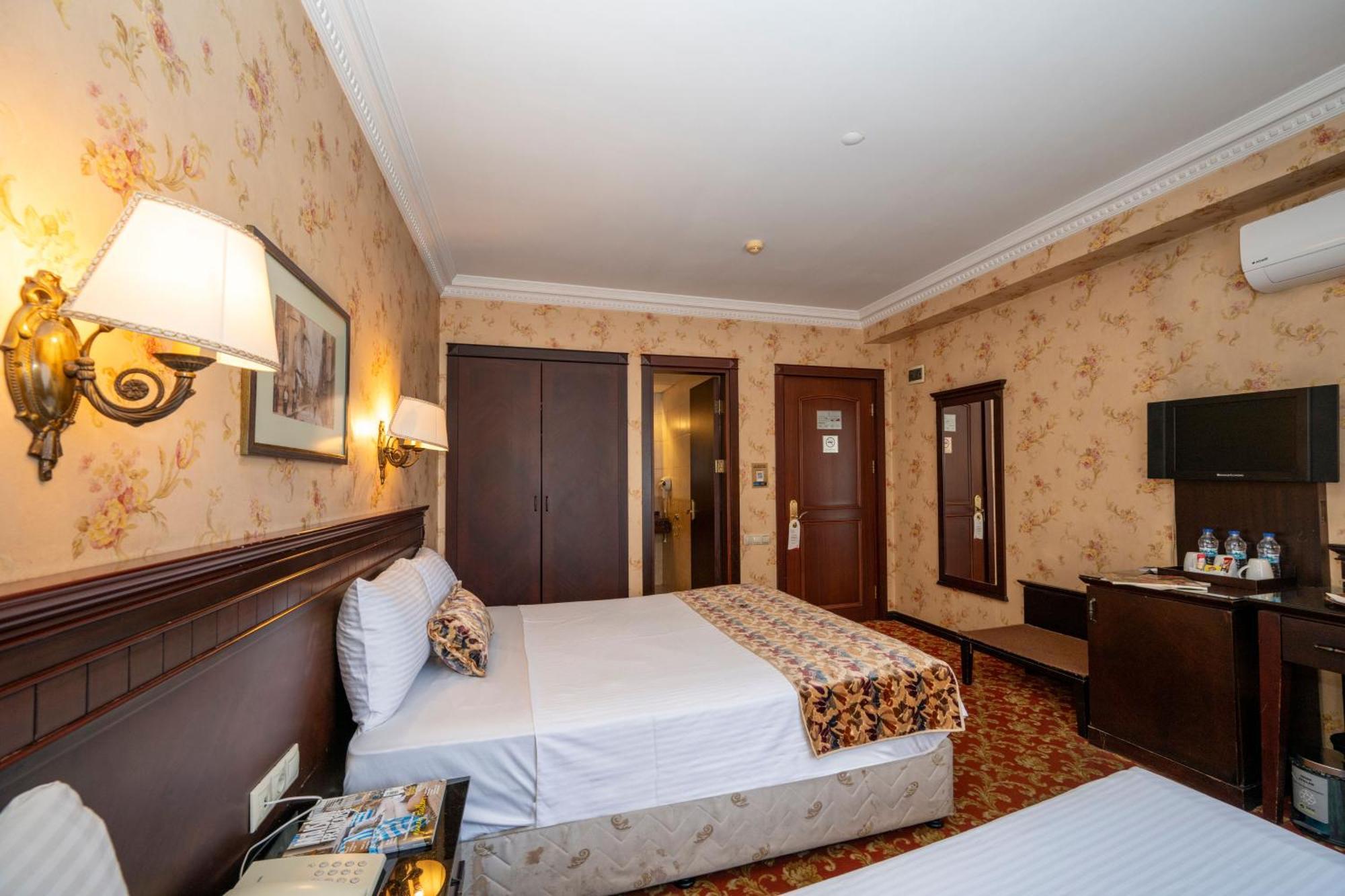 Pera Rose & Hotel 4*