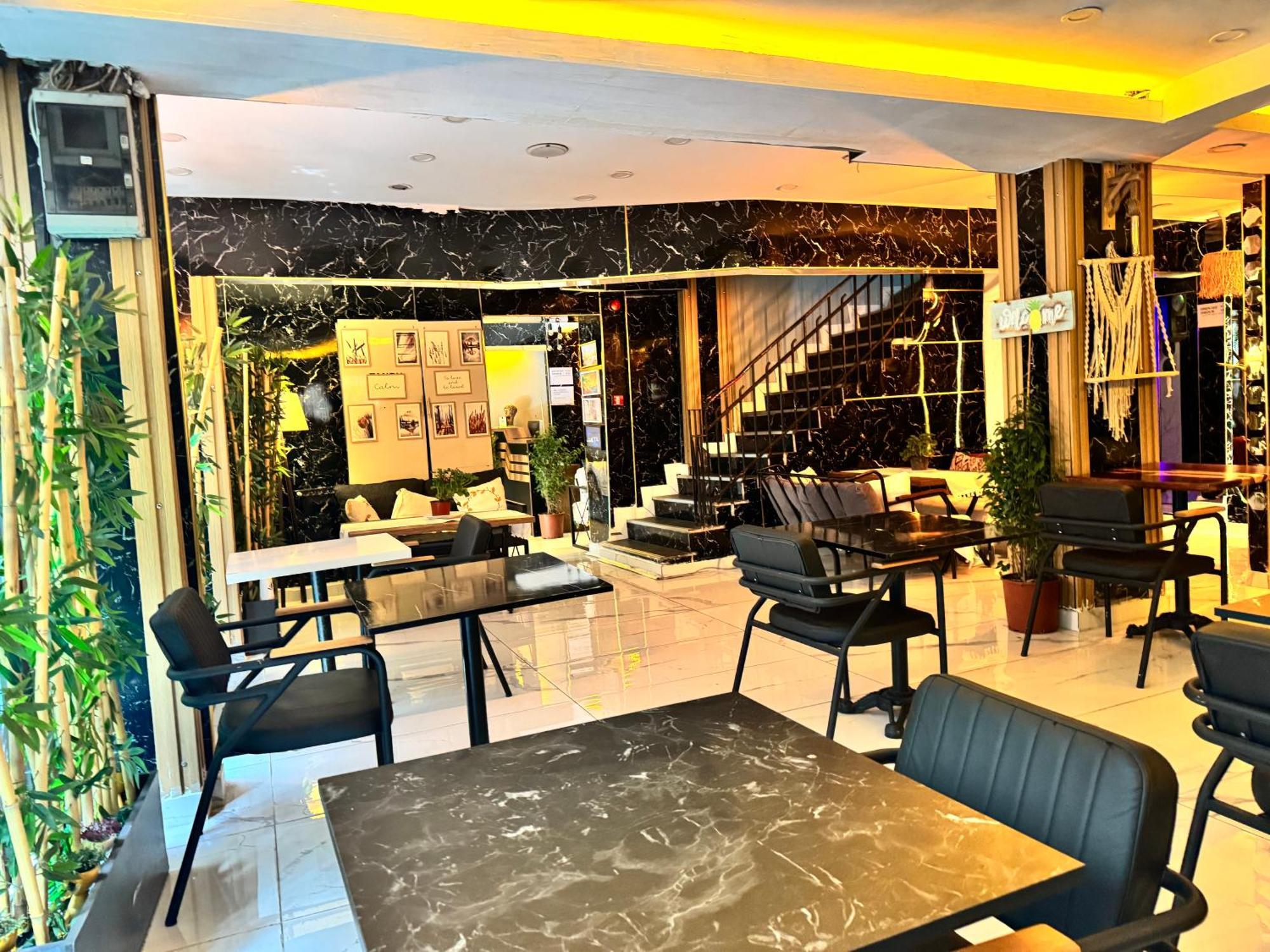 Hotel Grand Taksim 3*