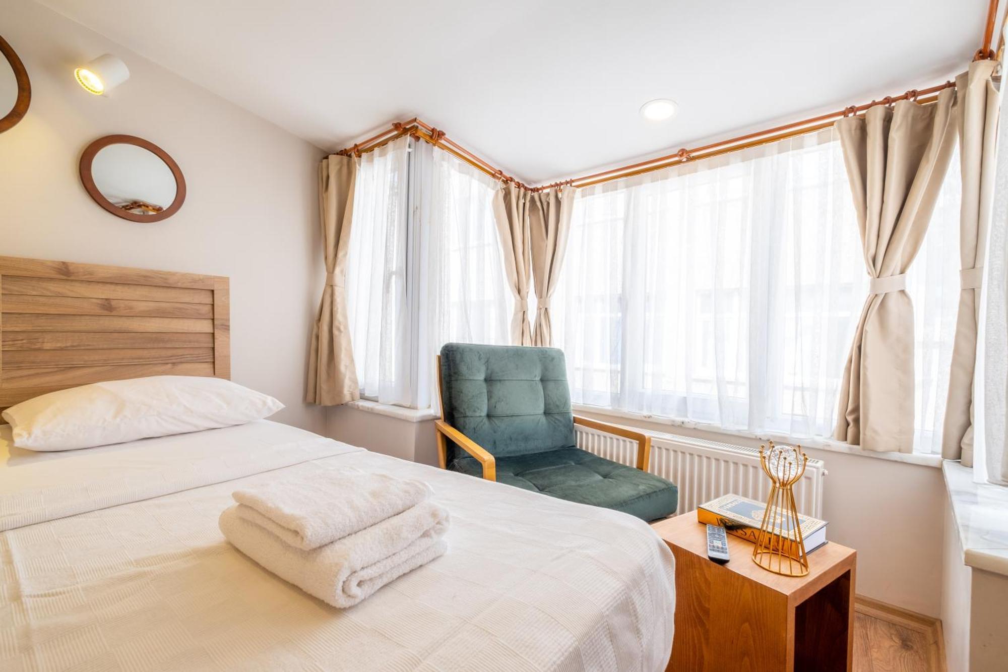 Dream Near Taksim Hotel
