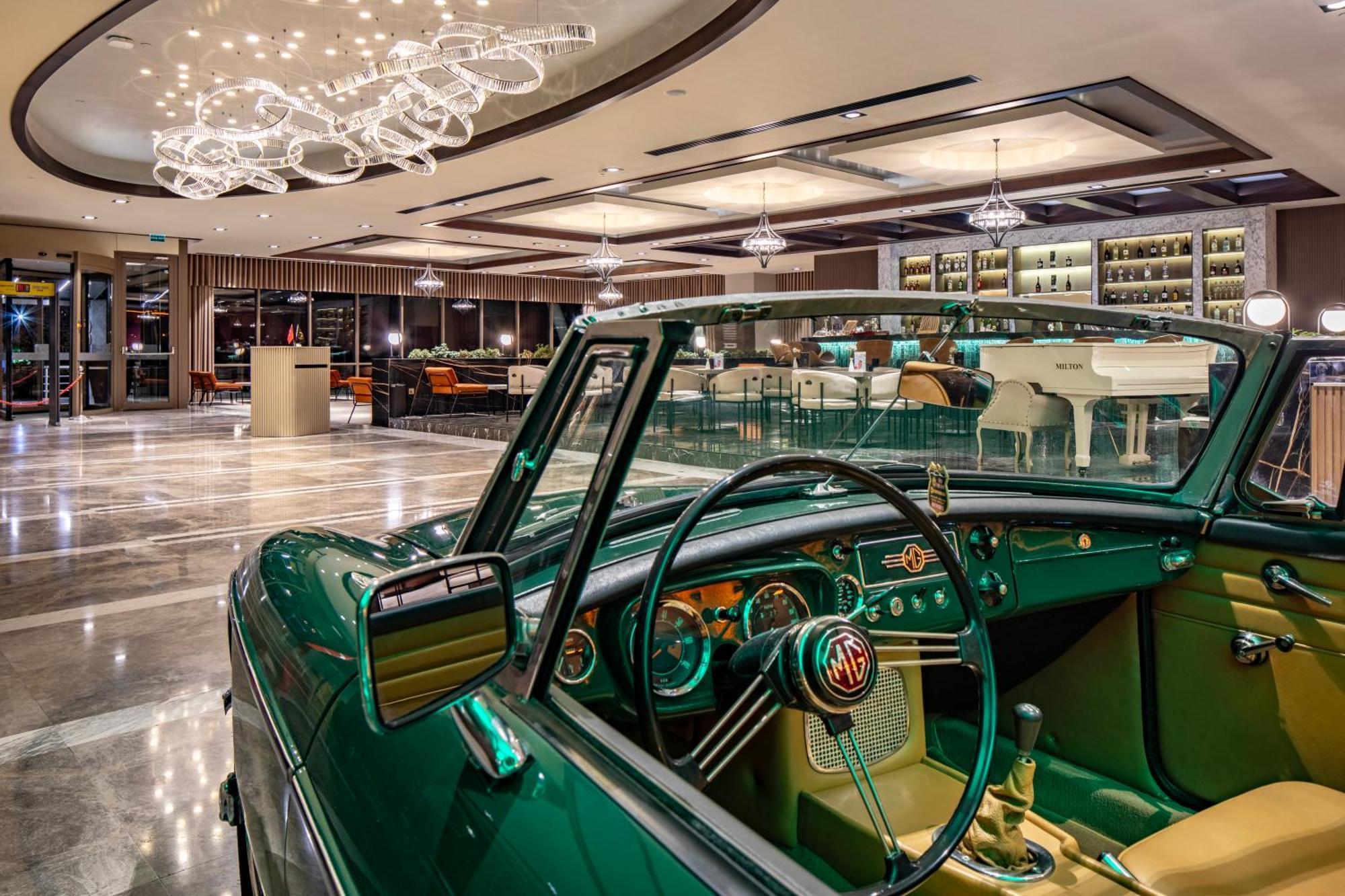 Hotel Grand Harilton