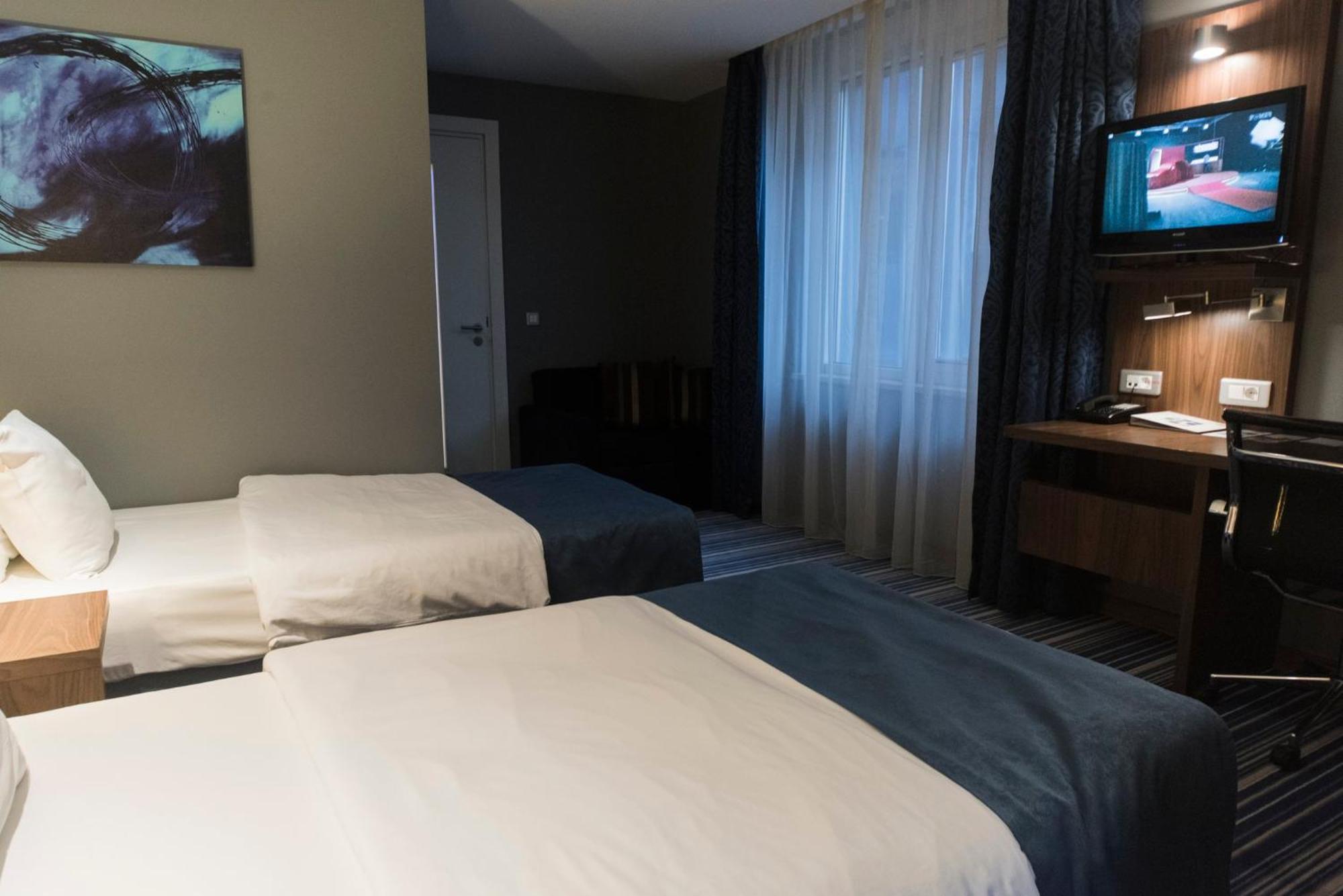 Express Istanbul-altunizade By Ihg Hotel