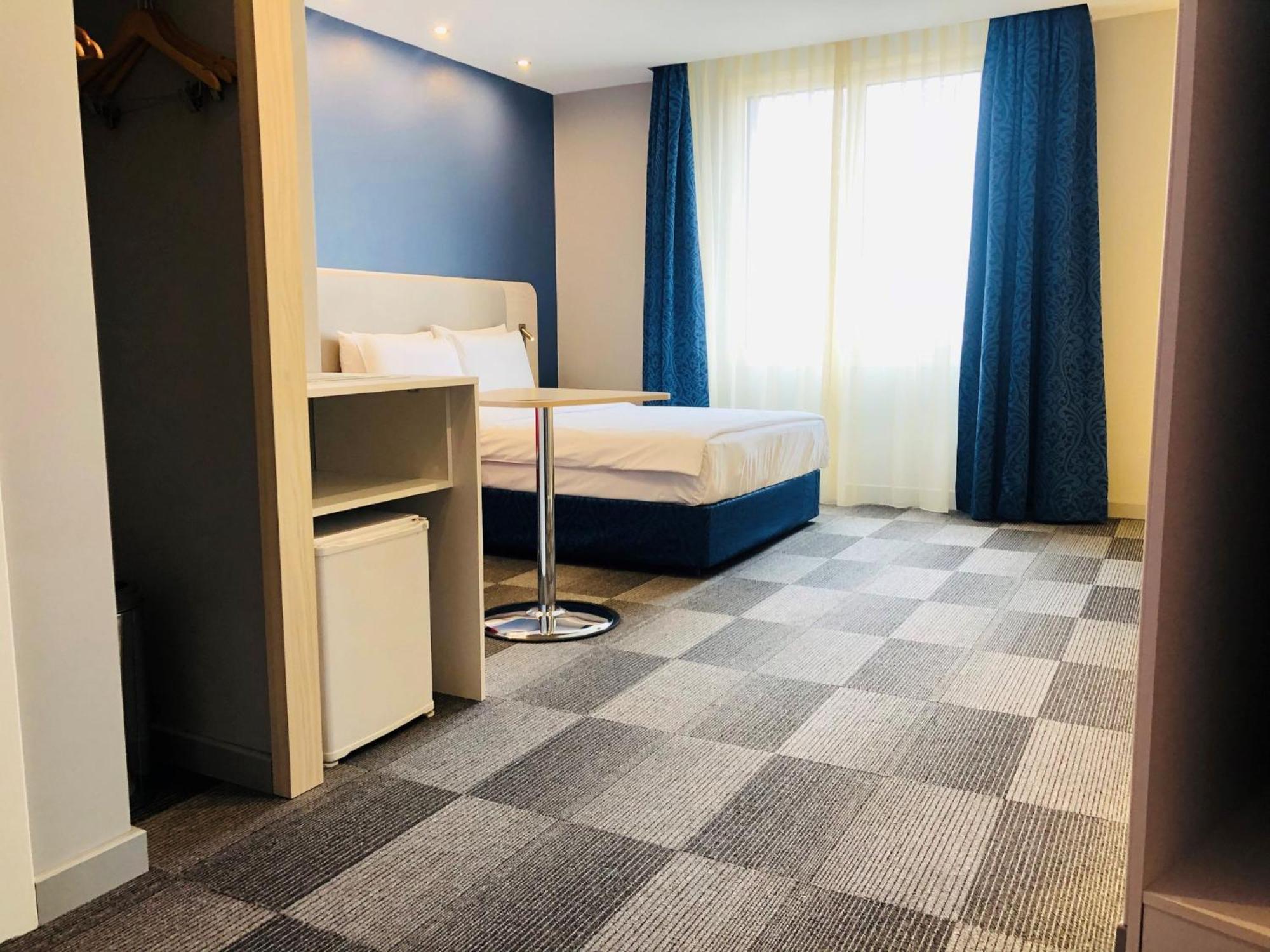 Express Istanbul-altunizade By Ihg Hotel