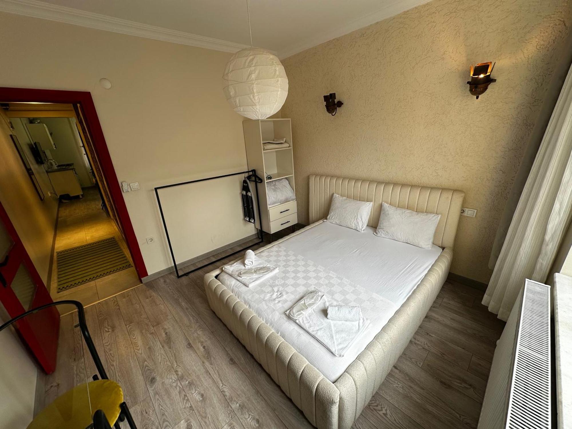 Taksim White Hotel