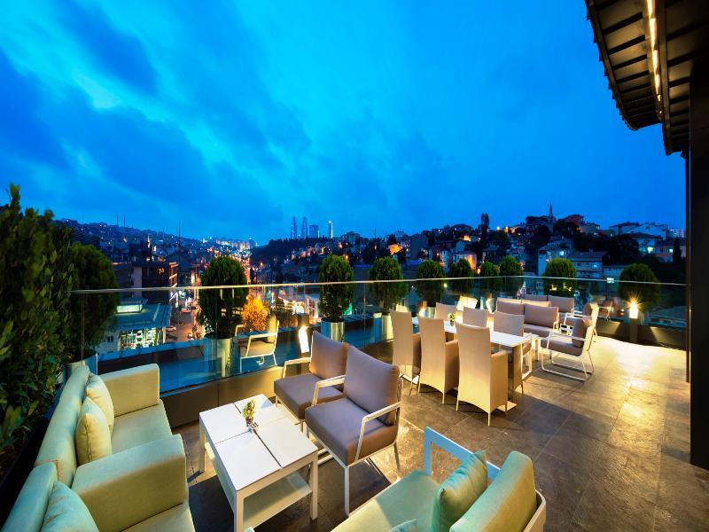 Doubletree By Hilton - Piyalepasa Hotel