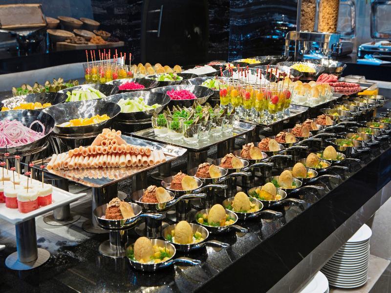Doubletree By Hilton - Piyalepasa Hotel Istanbul