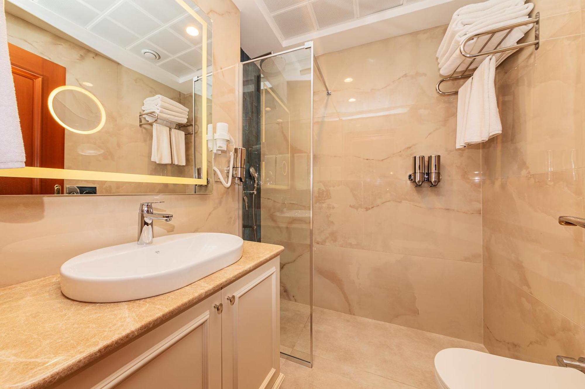 Triton Hotel 4* Istanbul