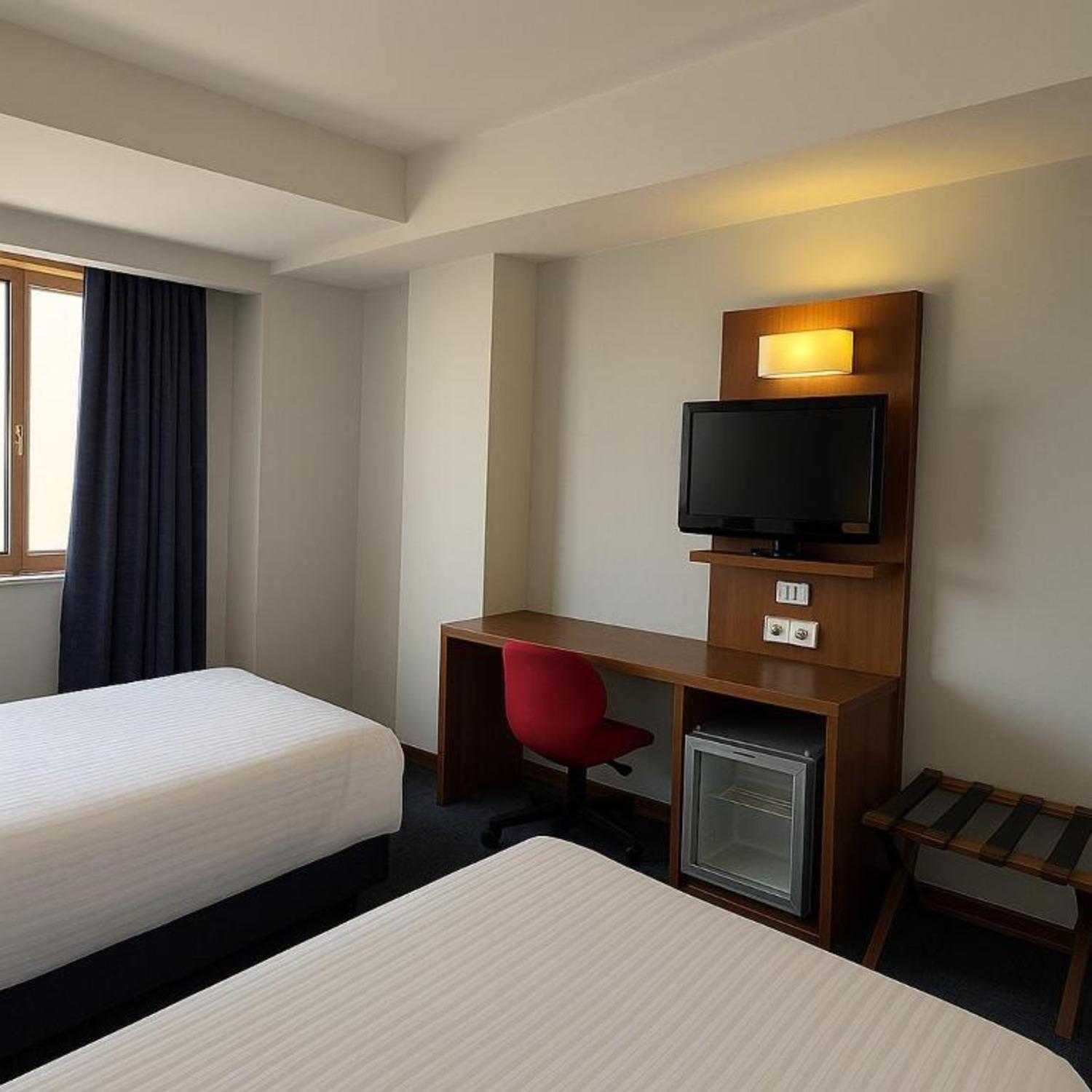 Hotel Taxim Express Bosphorus 4*