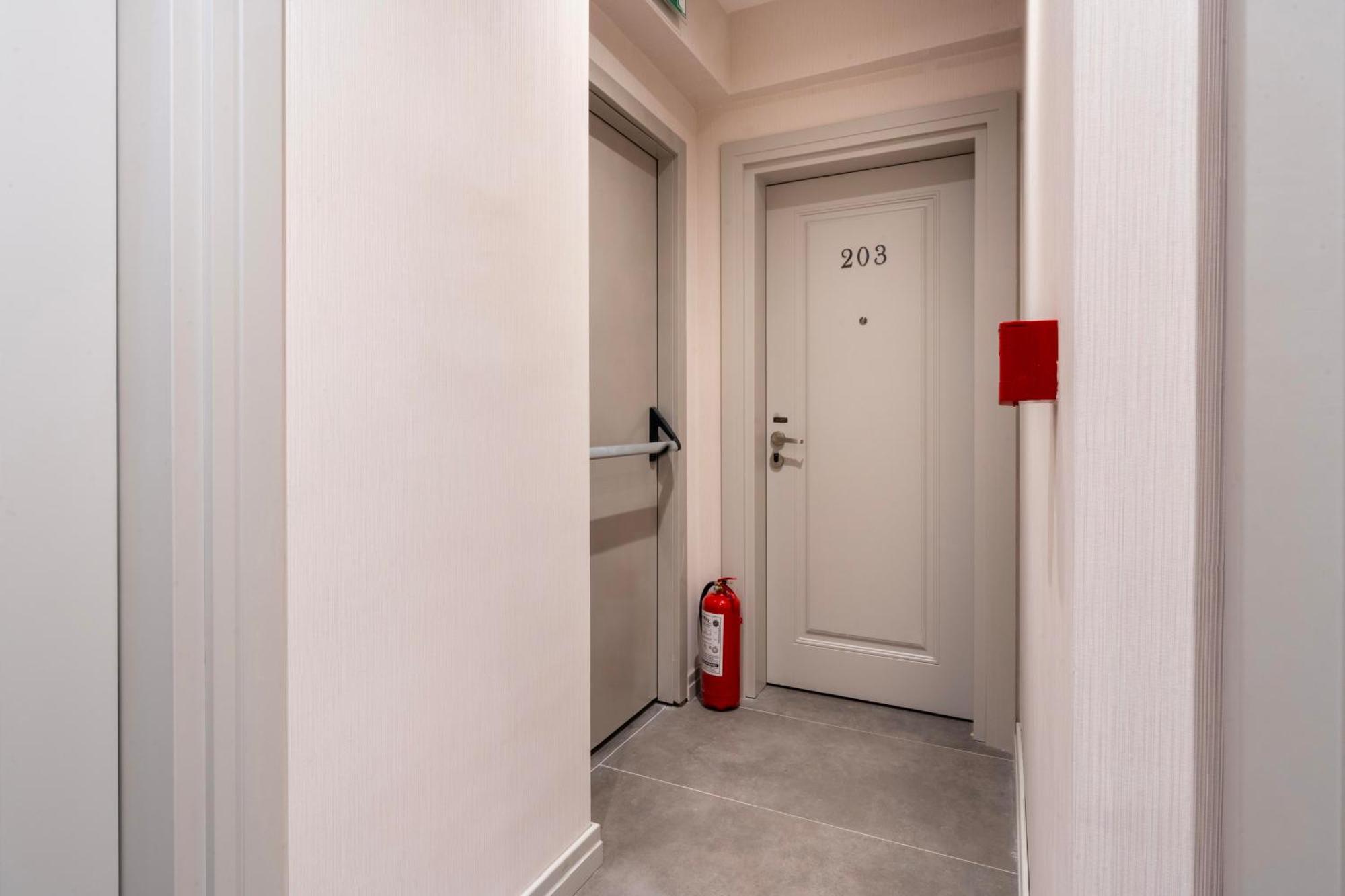 Hotel Smart And Simple Karakoy *