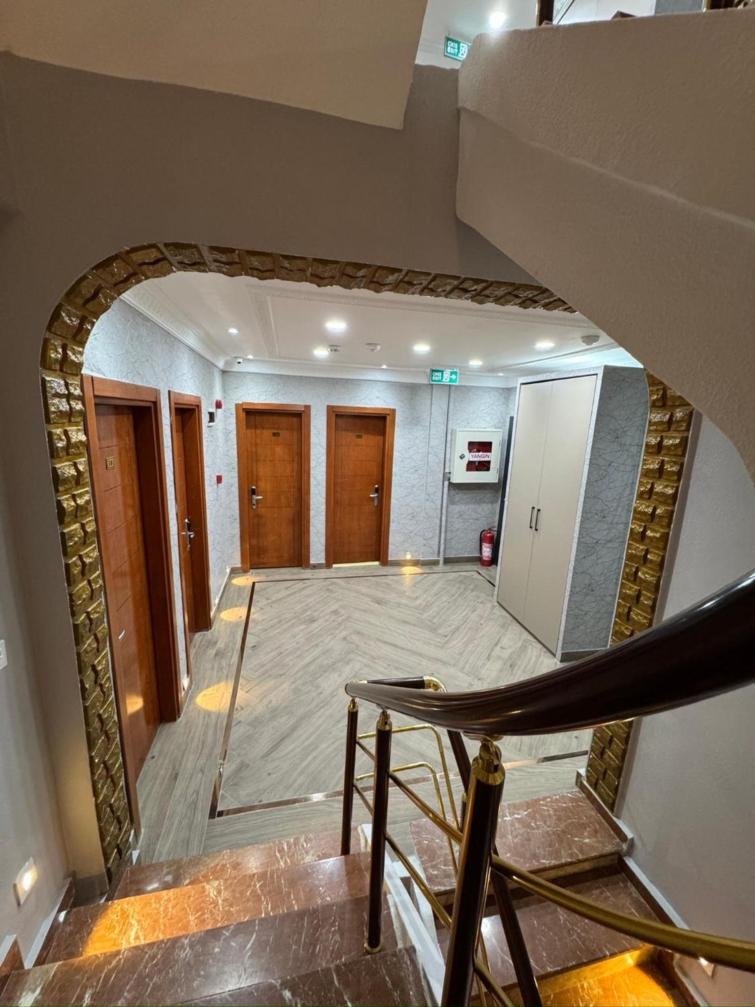 Nobel Hotel