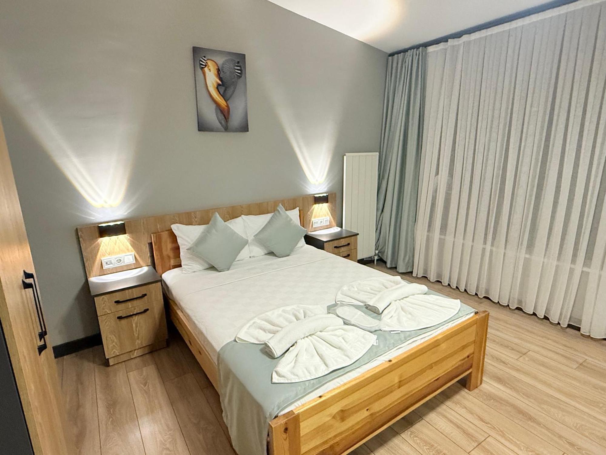 Taksim Alkan Tower Apartment