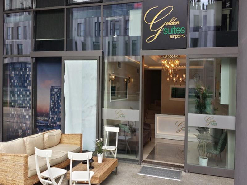 G Airport Apartment *