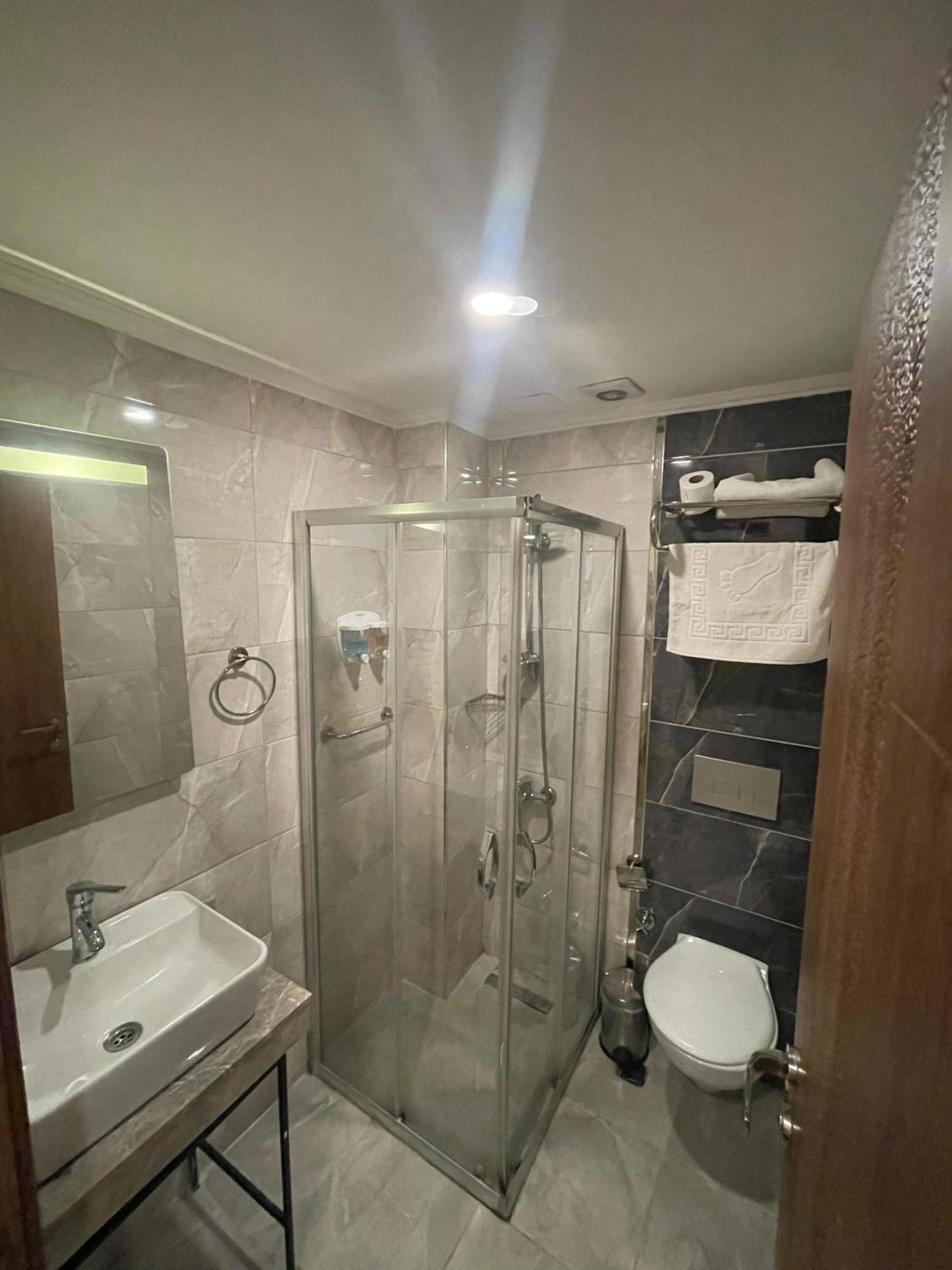 Nuperasuit Aparthotel *
