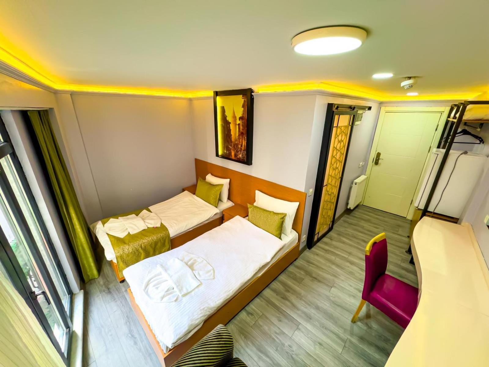 Aparthotel House 1