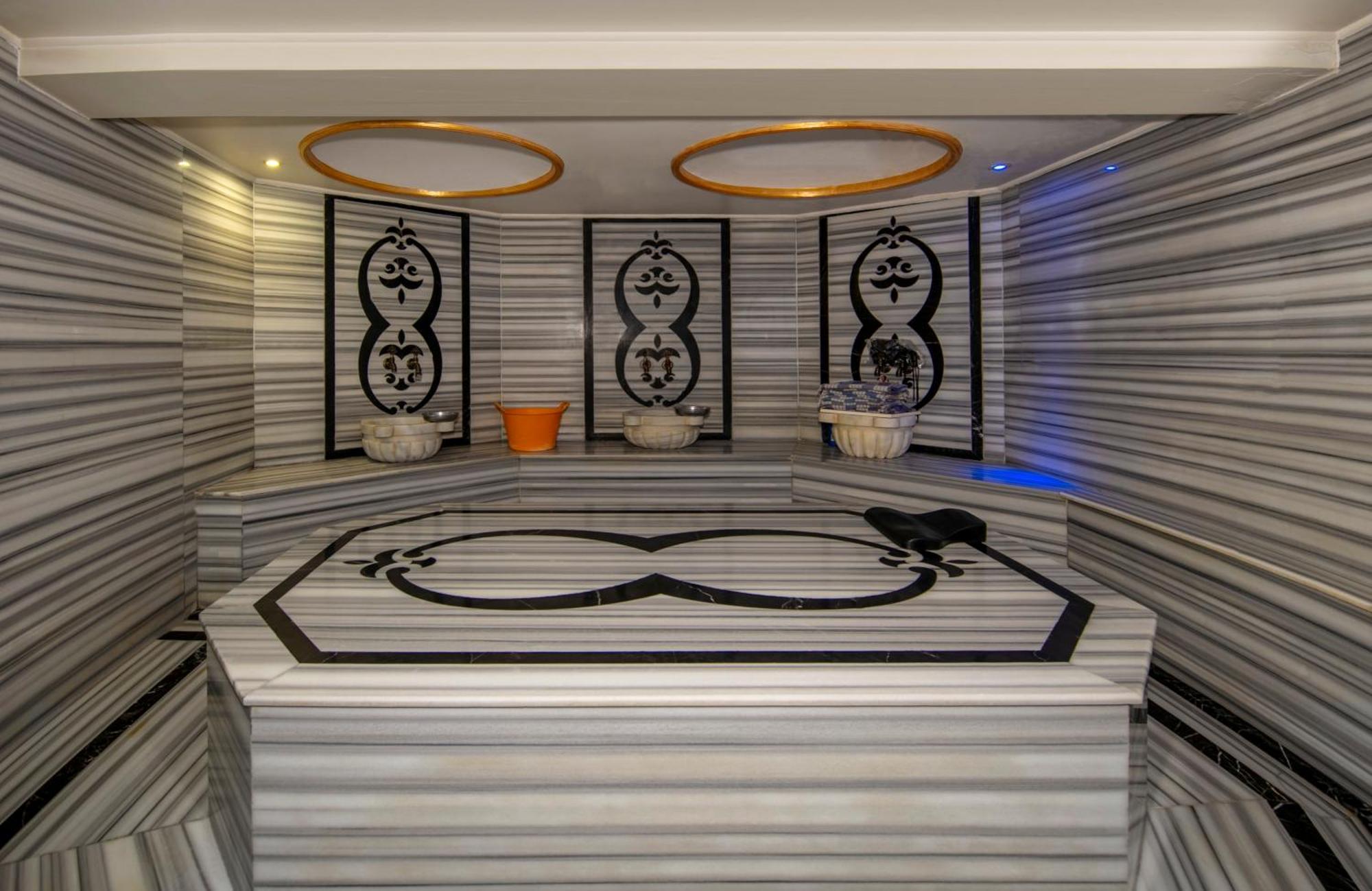 Tilia Hotel 4*