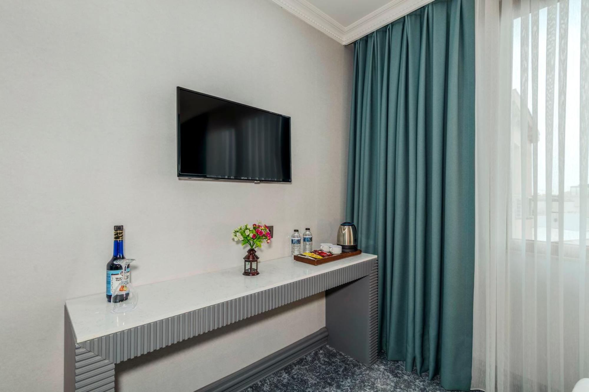 Tilia Hotel
