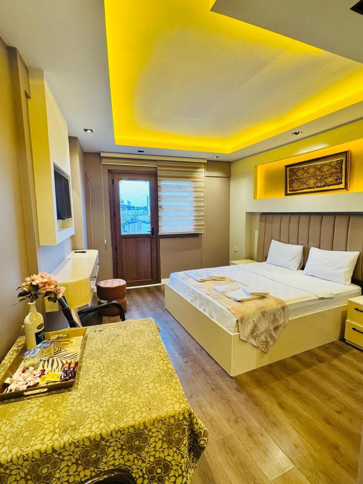 Elisa Hotel 2* Istanbul