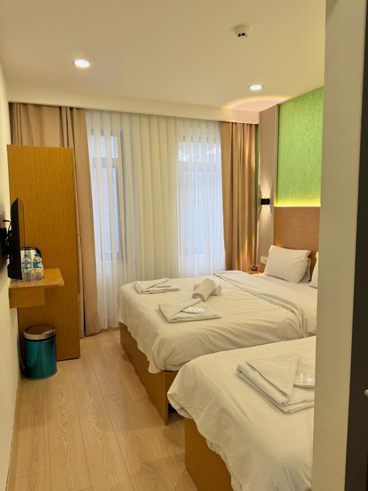 Royal Pera Taksim 3*