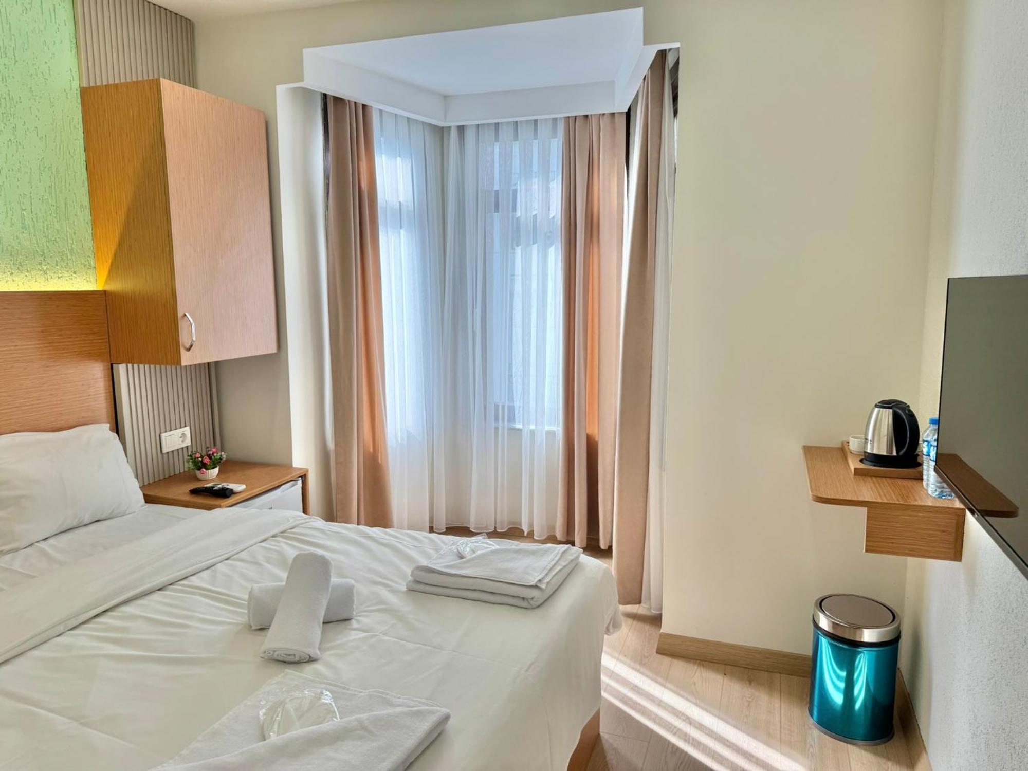 Royal Pera Taksim 3*