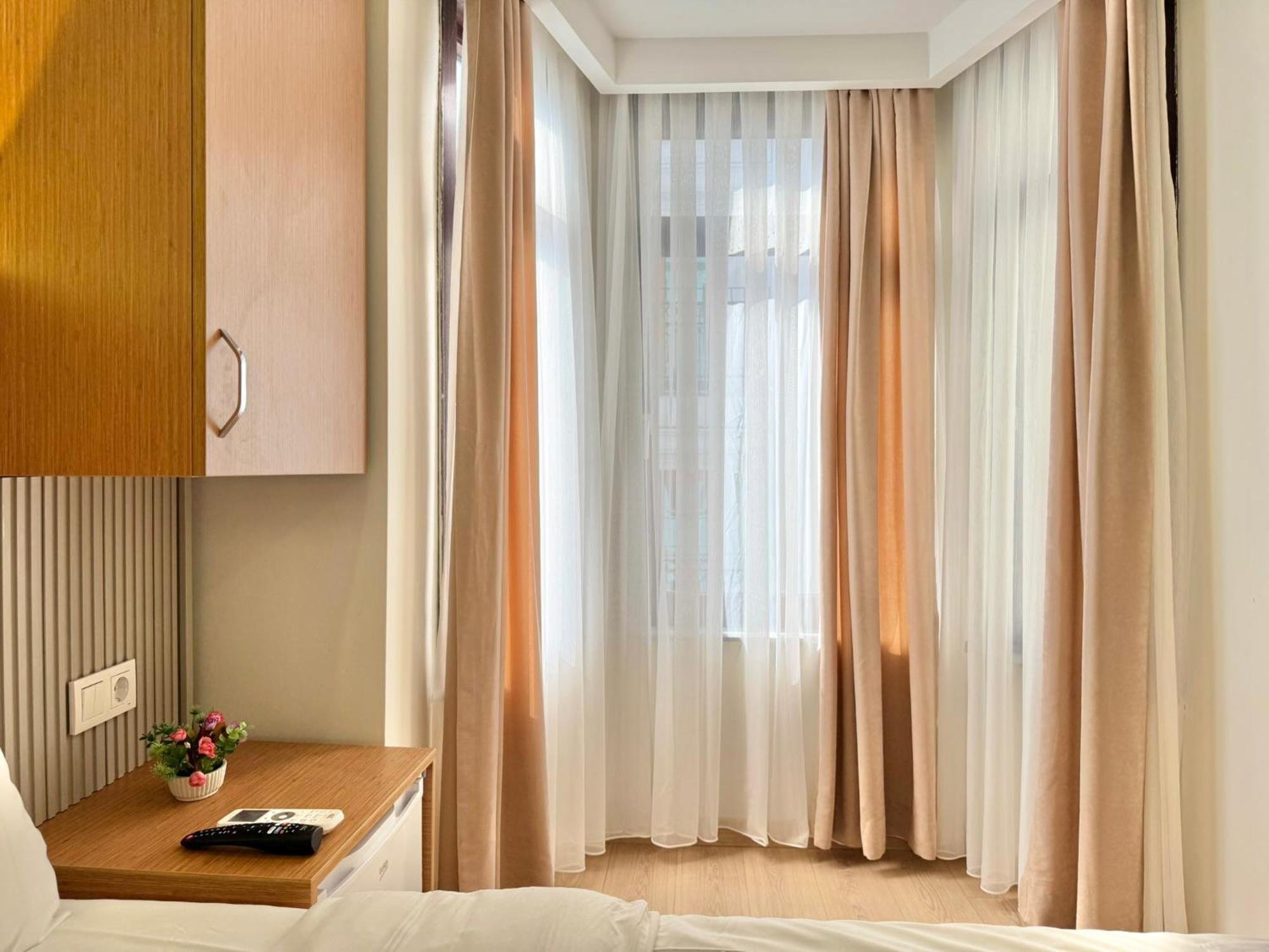 Royal Pera Taksim Aparthotel 3*