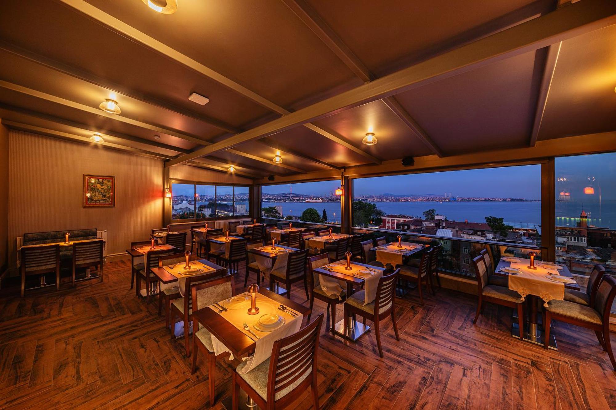 Azade Premier 3* Istanbul