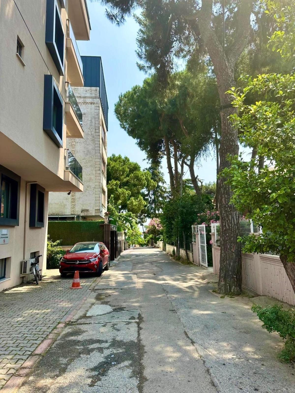 Seker Apartment Istanbul