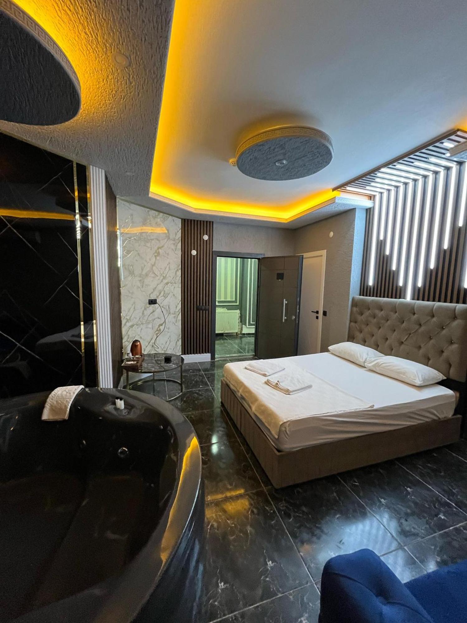 Vip Suit Hotel