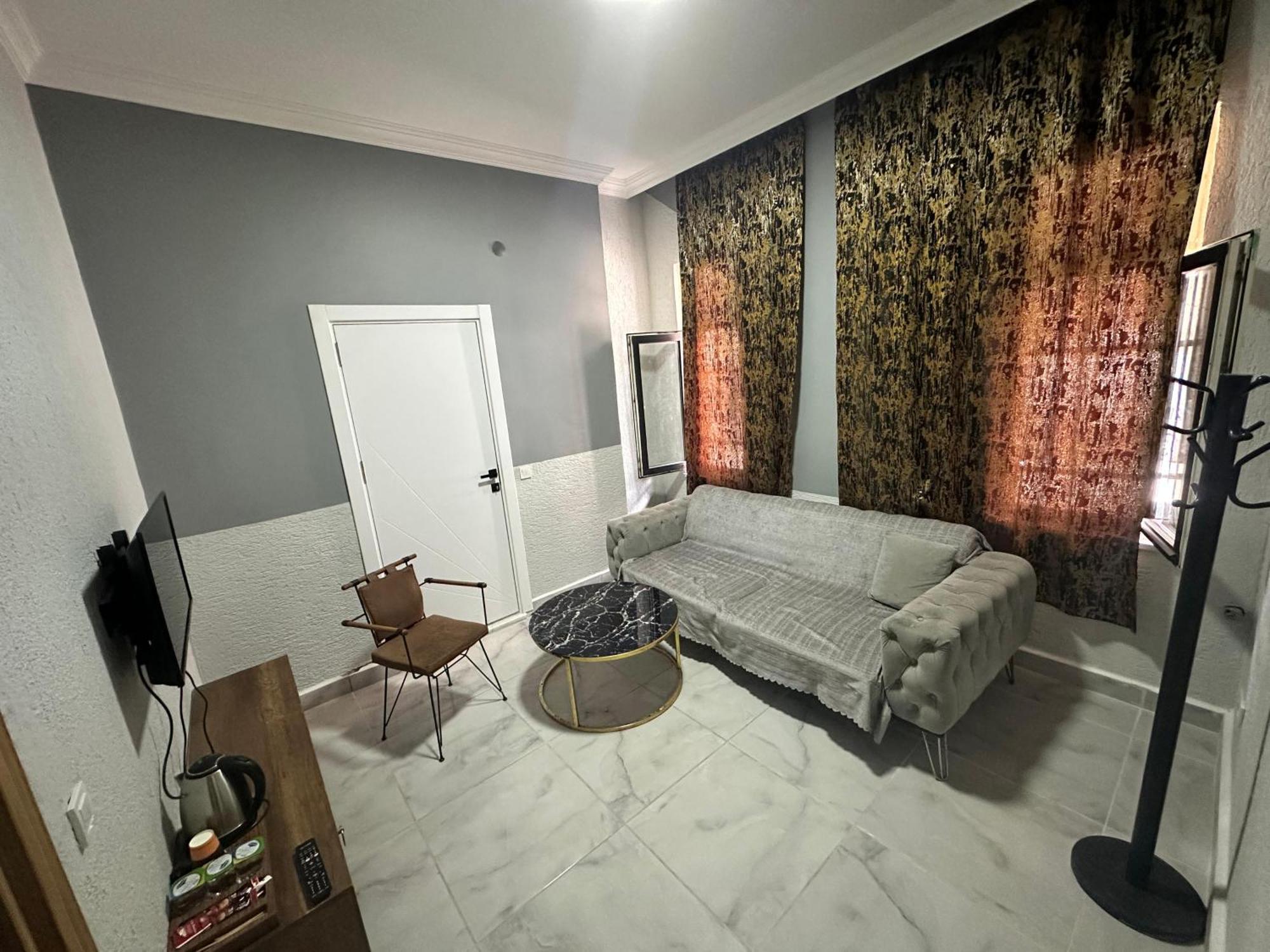 Hotel Vip Suit *