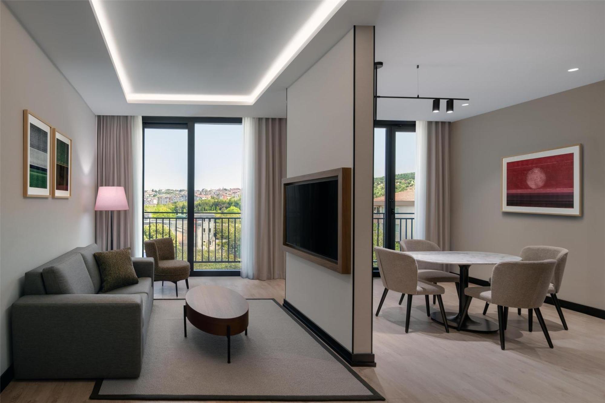 Altunizade Istanbul, Curio Collection By Hilton 4*