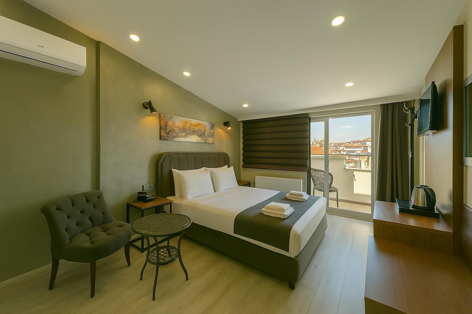 Monezza Avcilar Hotel