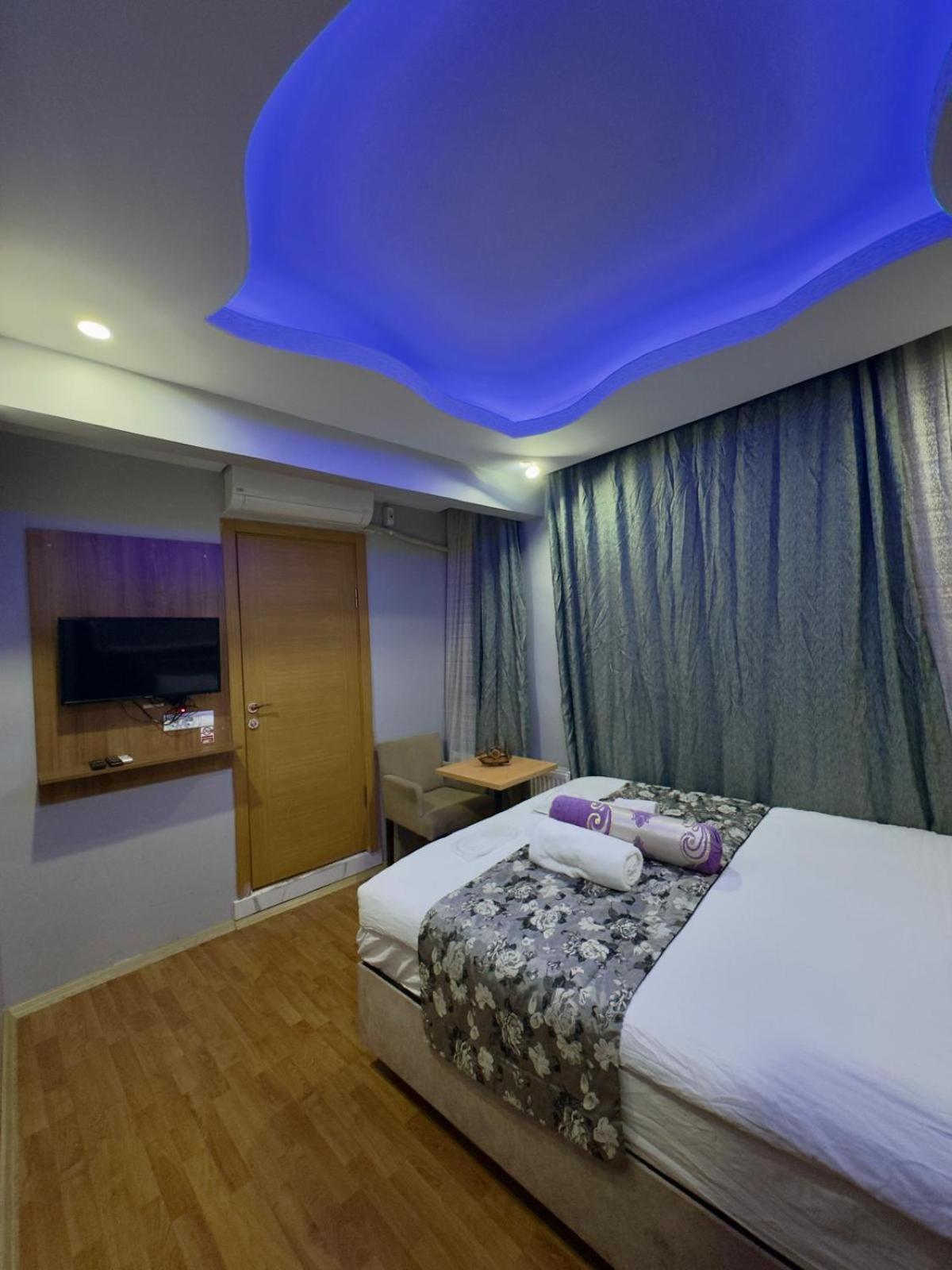 Hotel Mitra Downtown 3*