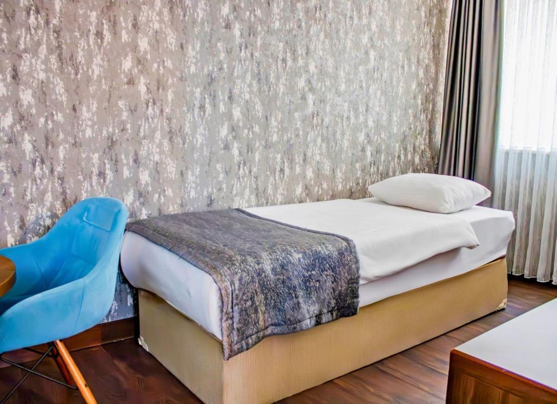 Ma Hotel