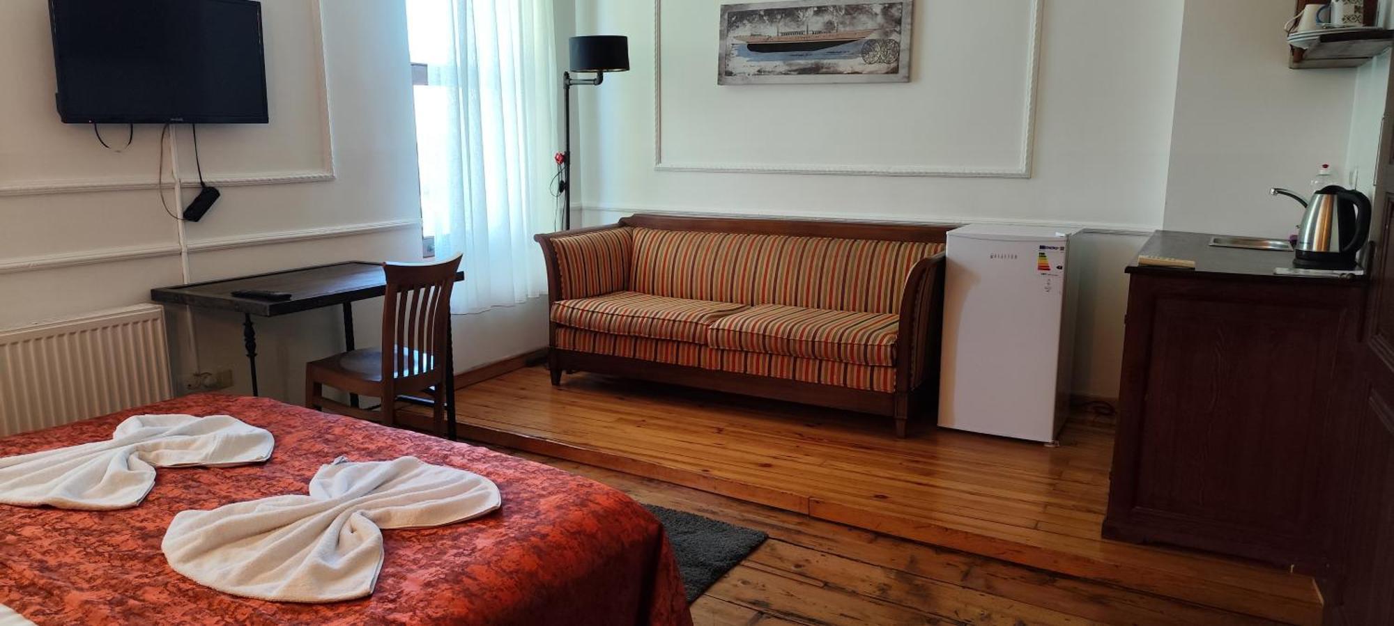 Historic Galata Aparthotel 3*