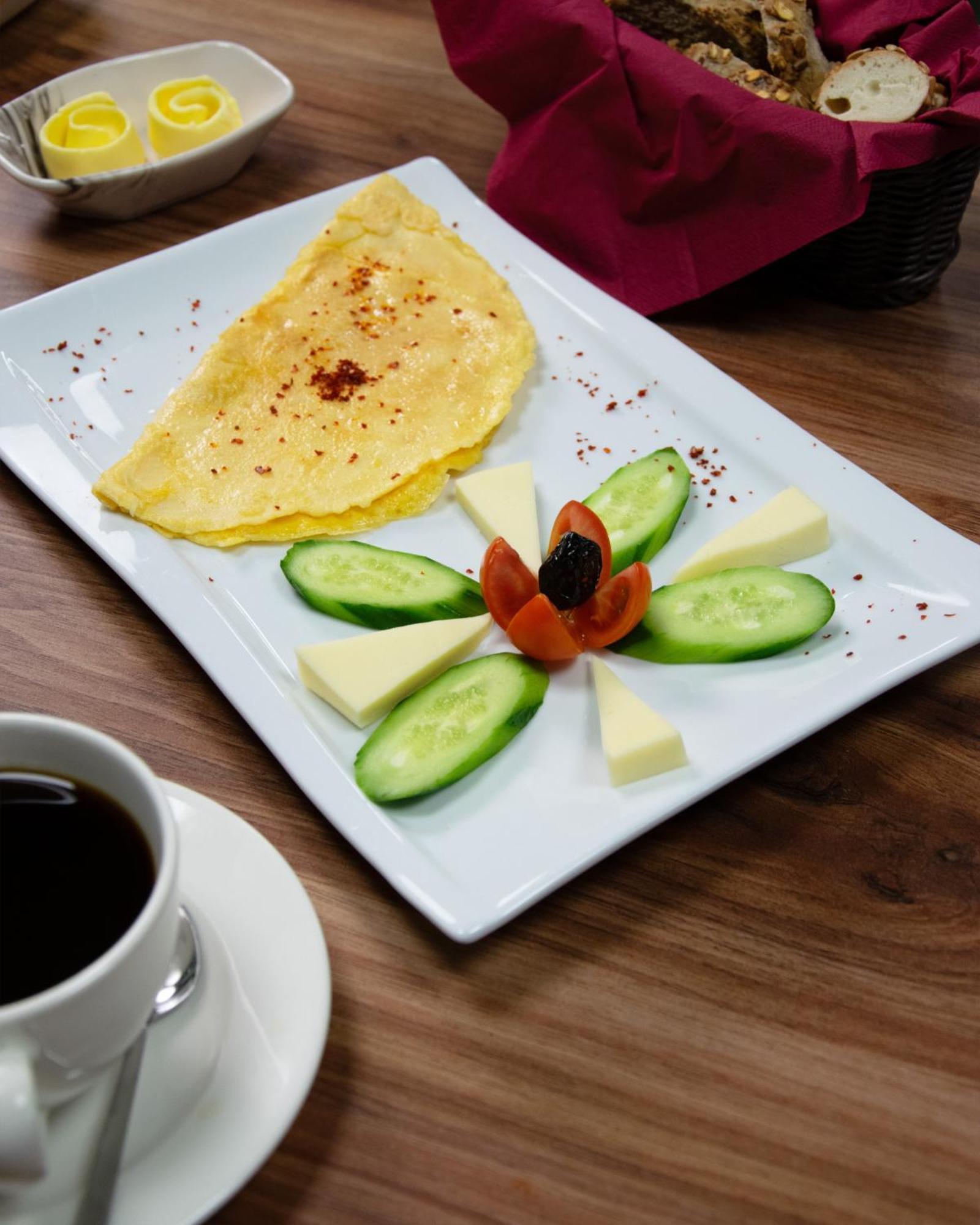 Frezya - Exclusively Woman * Istanbul