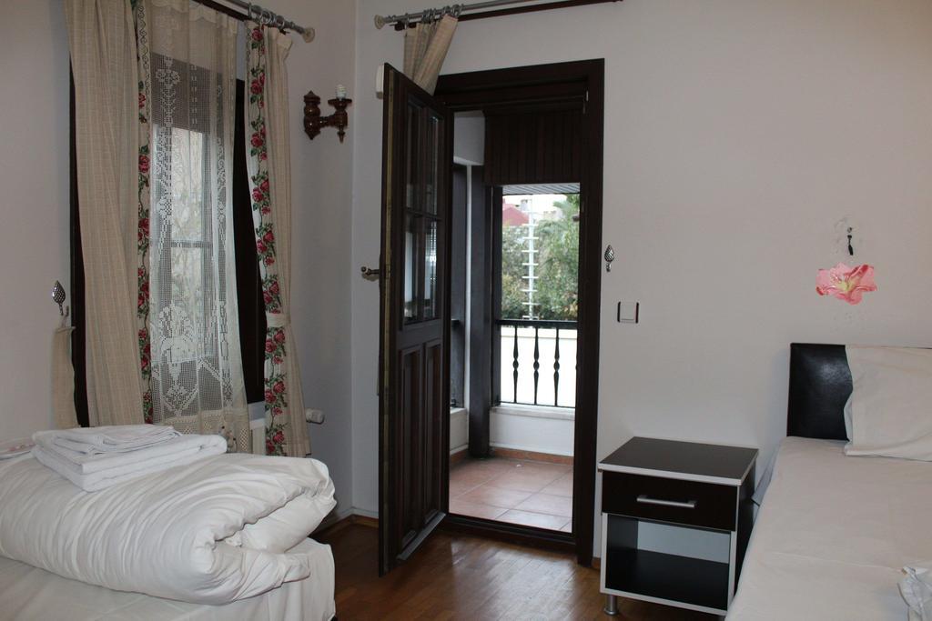 Tuzla Hotel 3*