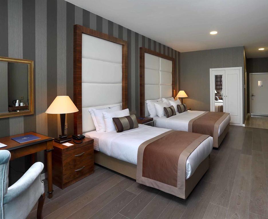 Manesol Fuar Hotel