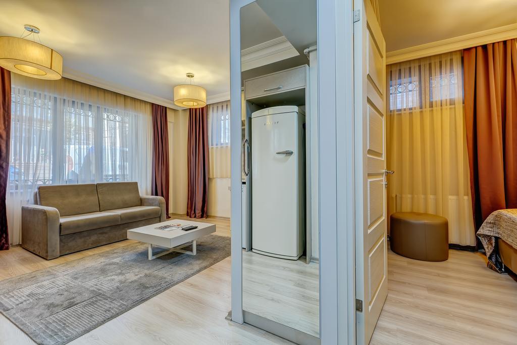 Cihangir Hotel 2*