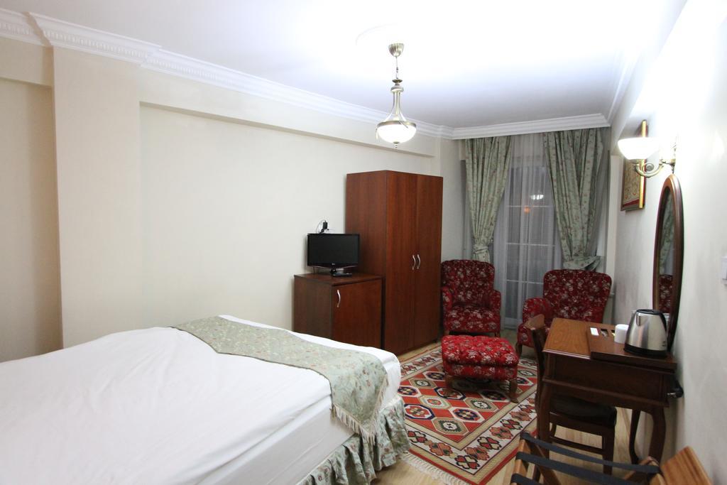 Basileus Hotel