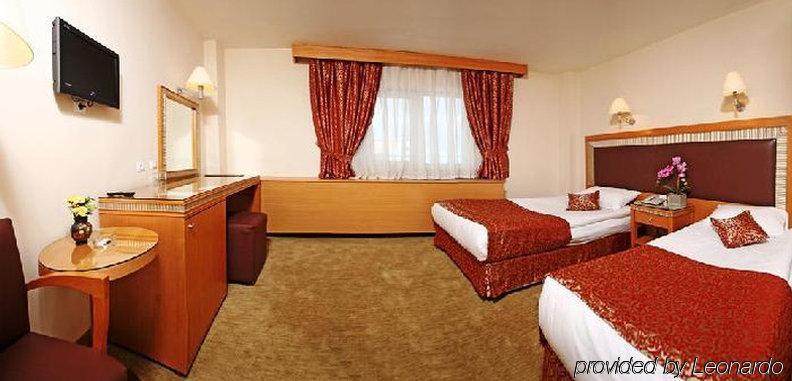Hotel Carlton Old