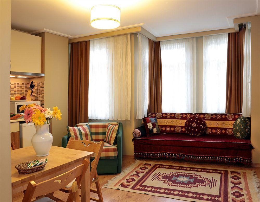 Ekim Hotel 3*