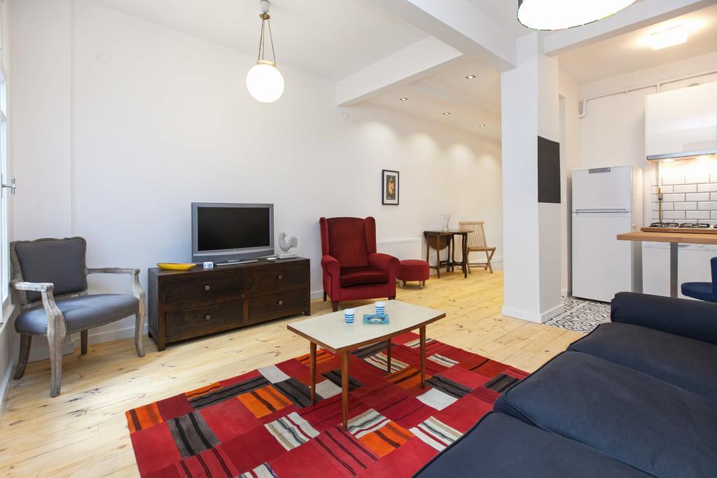 Ev - Eden 1 Bed With Garden Apartment Istanbul