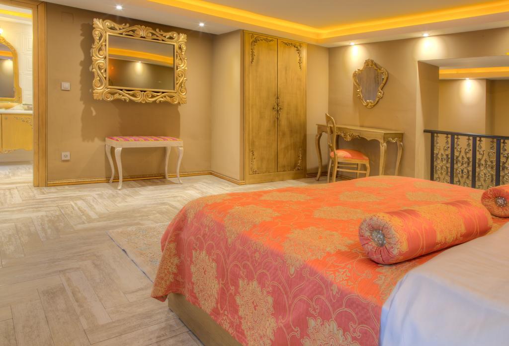 Artdeco Hotel 3*