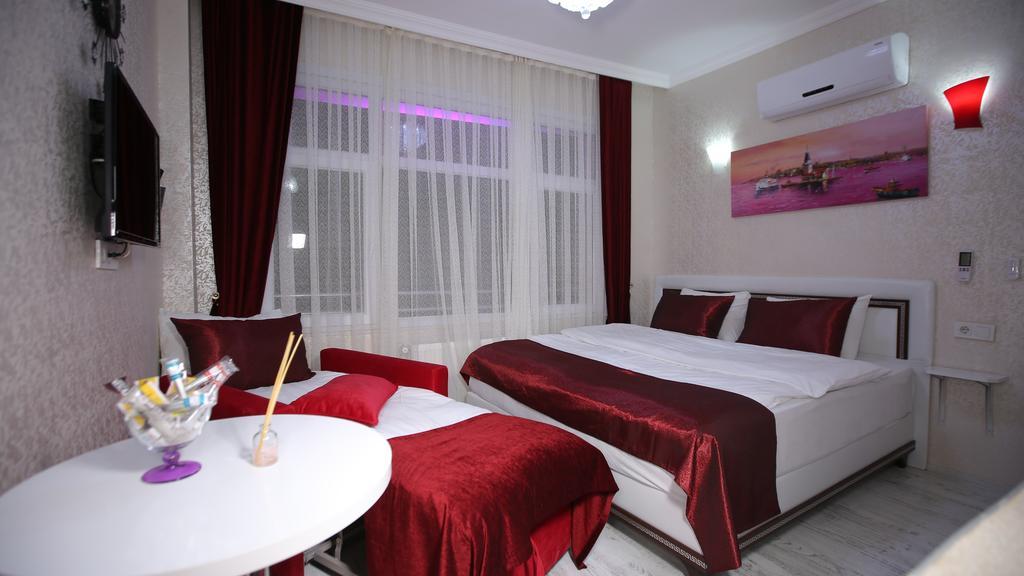Aparthotel Taksim Brand