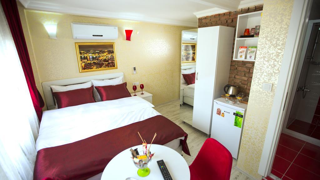 Taksim Brand Aparthotel 5*