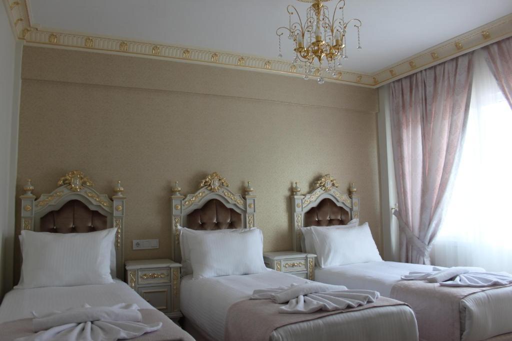 Karakoy Port 4*
