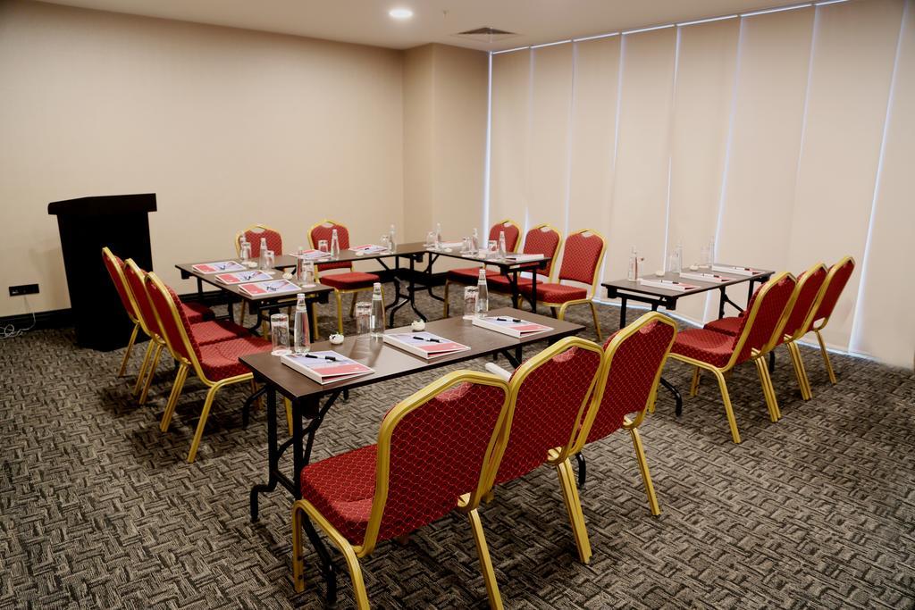 Ramada & Sisli Hotel